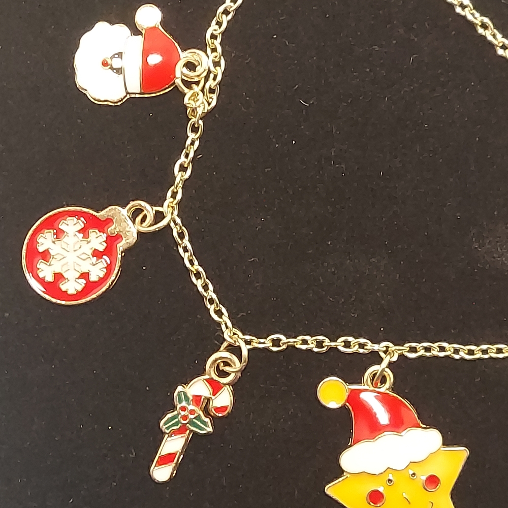 Festive Gold Tone Christmas Charm Bracelet #1 - Picture 2 of 3